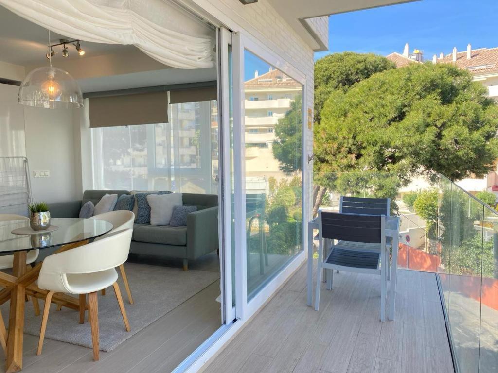 Brisa Puerto Marina Apartments Benalmadena Bagian luar foto
