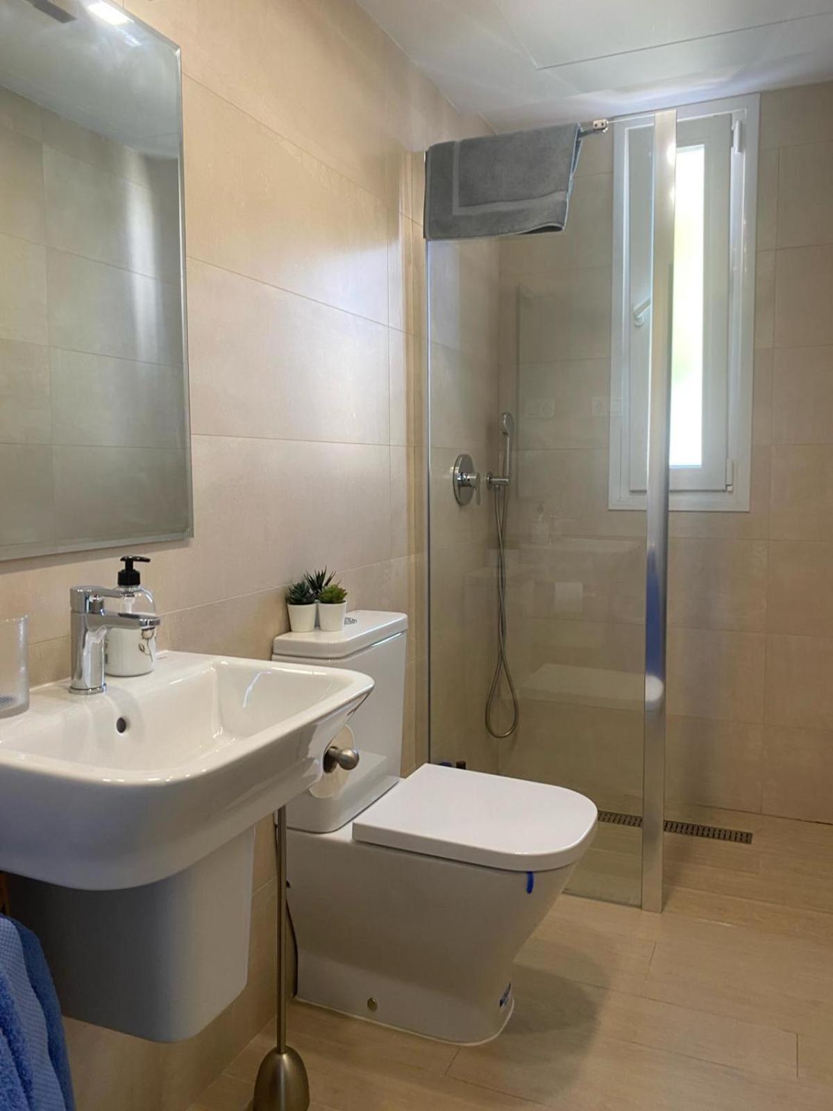 Brisa Puerto Marina Apartments Benalmadena Bagian luar foto