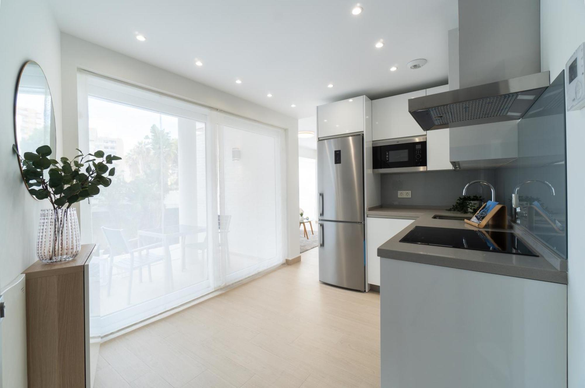 Brisa Puerto Marina Apartments Benalmadena Bagian luar foto