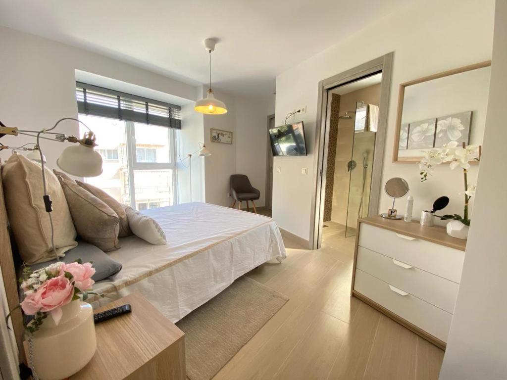 Brisa Puerto Marina Apartments Benalmadena Bagian luar foto